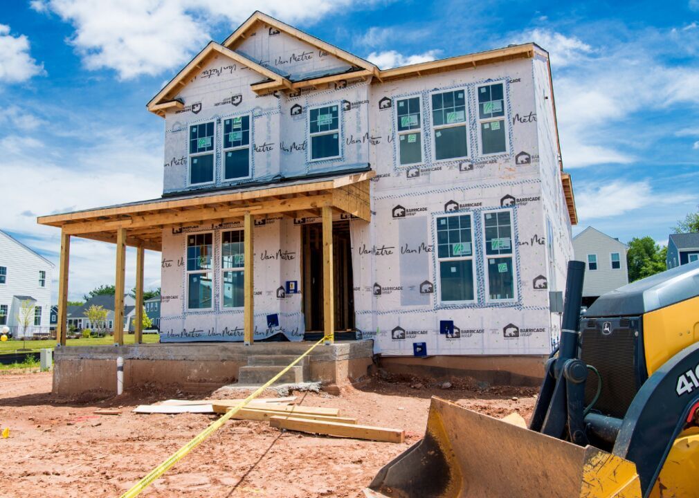 States with the most new housing building permits